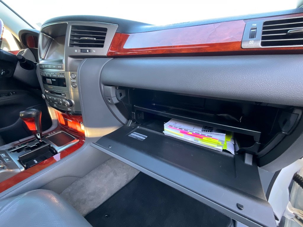 Used 2010 Lexus LX 570 200 SERIES image 35