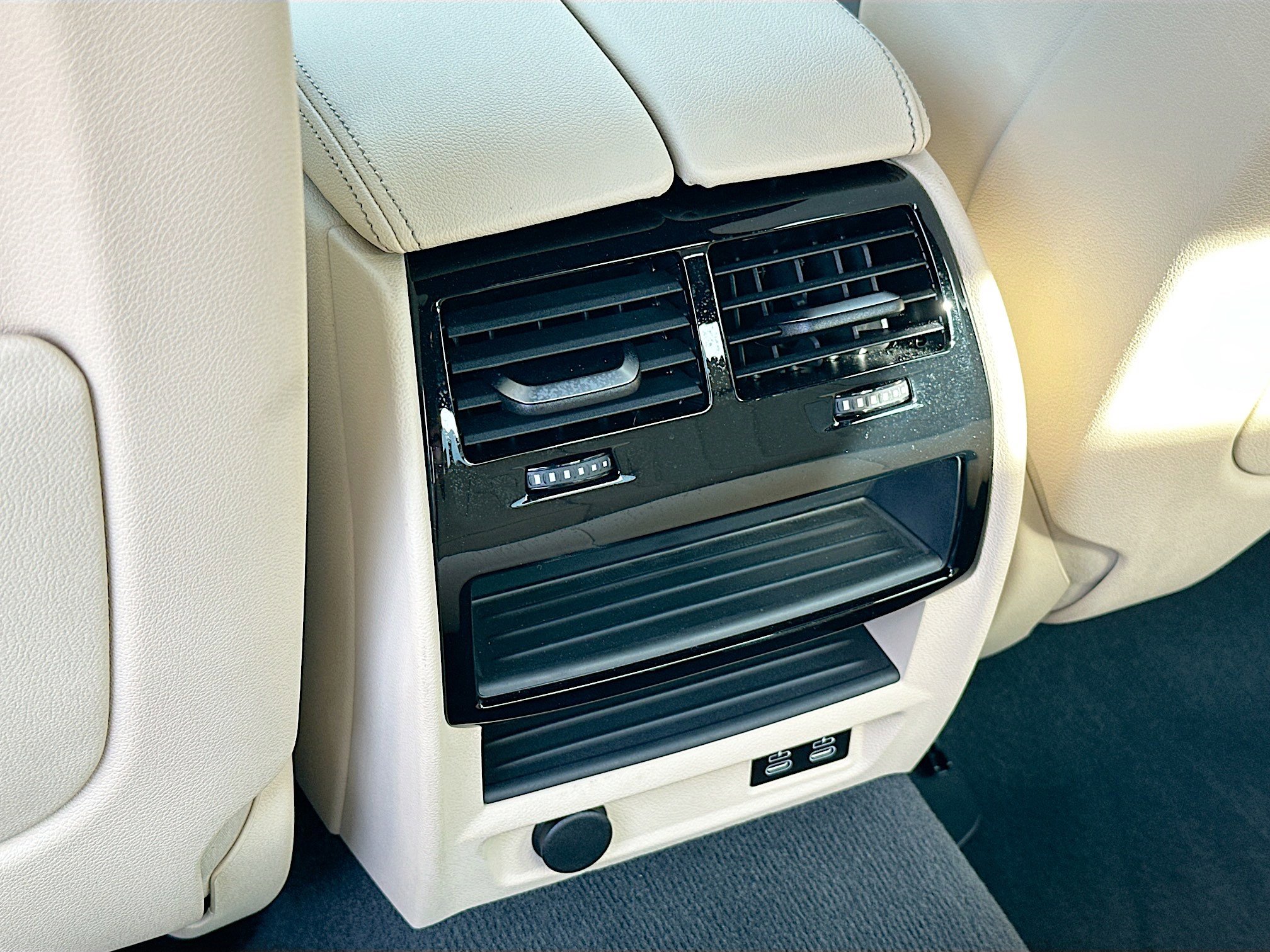 Certified 2023 BMW 530i w/ Premium Package image 25