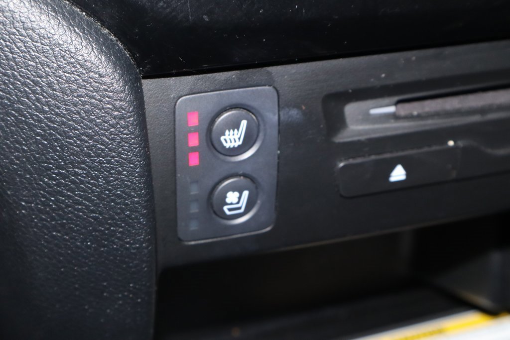 Used 2022 Honda Pilot Elite image 32