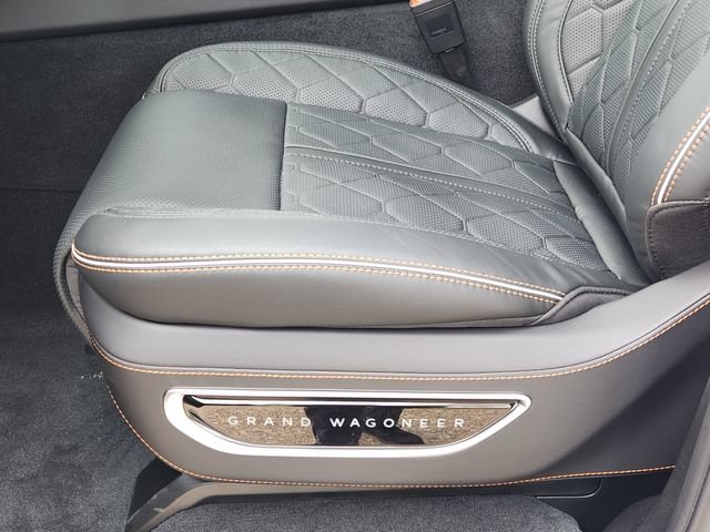 New 2026 Jeep Grand Wagoneer Summit AWD/4WD image 18