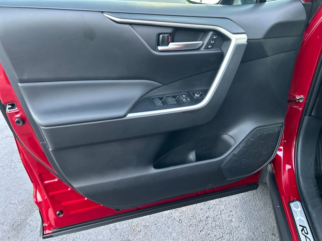 New 2025 Toyota RAV4 XLE Premium image 10