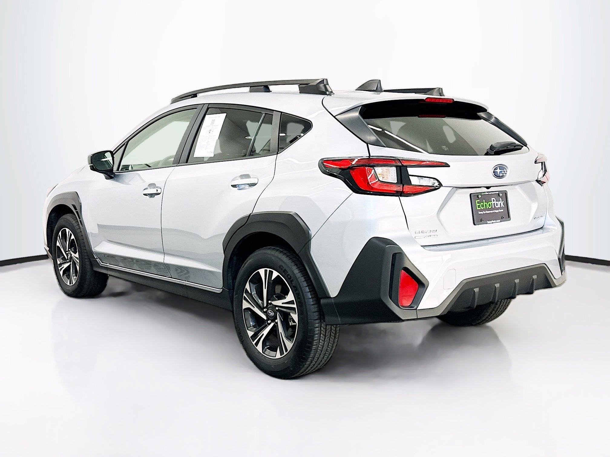 Used 2024 Subaru Crosstrek 2.0i Premium image 5