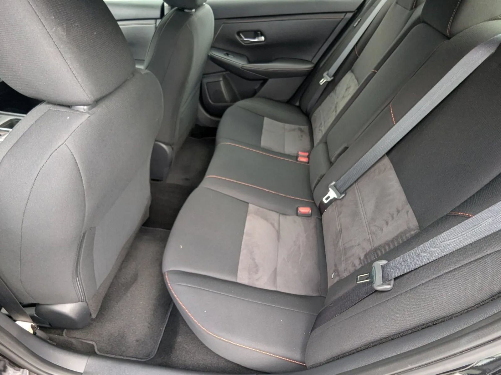 Used 2023 Nissan Sentra SR FWD image 17