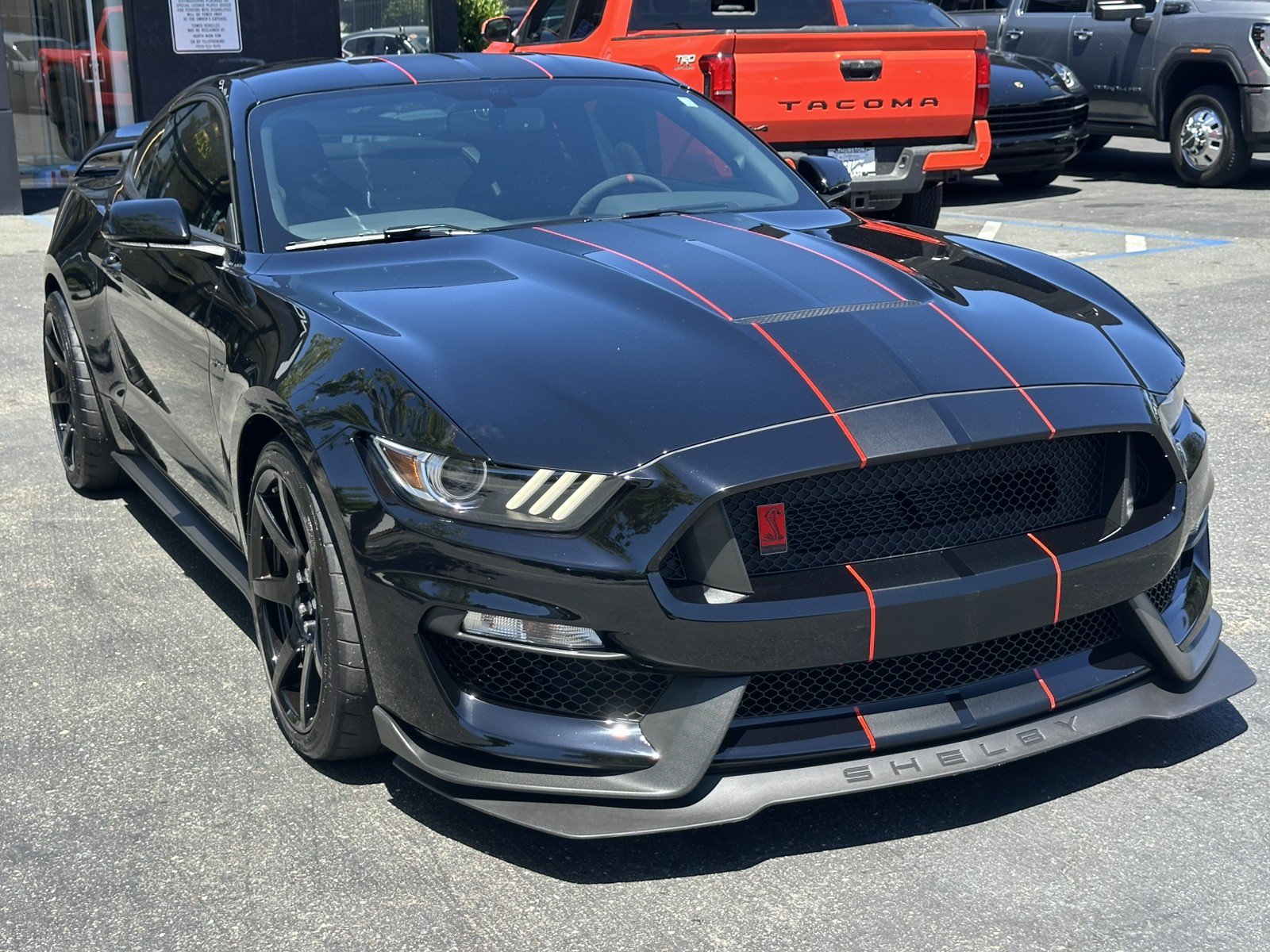 Used 2018 Ford Mustang Shelby GT350 RWD image 6