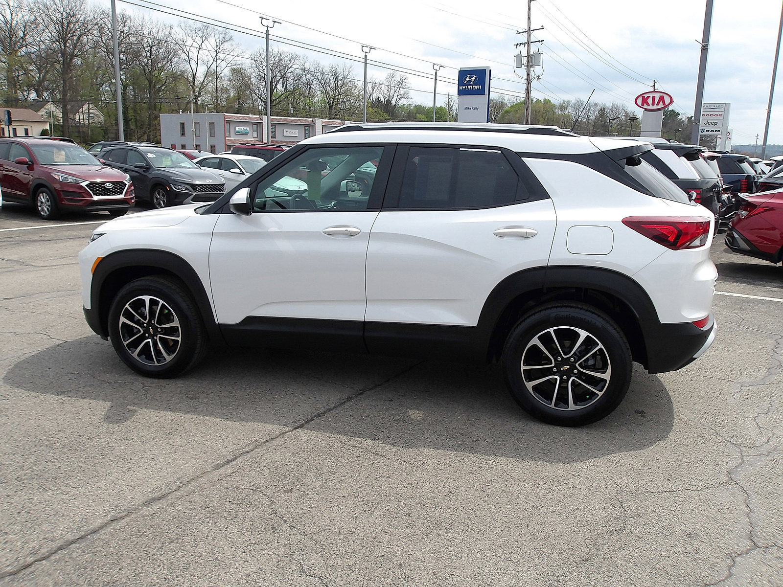 Certified 2024 Chevrolet TrailBlazer LT w/ Convenience Package image 5