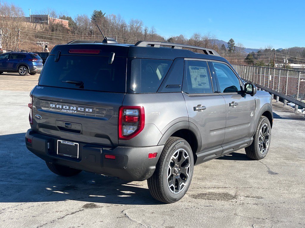 New 2025 Ford Bronco Sport Outer Banks w/ Outer Banks Tech Package+ image 3