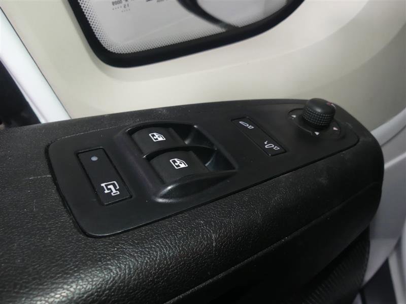 Used 2016 RAM ProMaster 1500 w/ Interior Convenience Group image 16