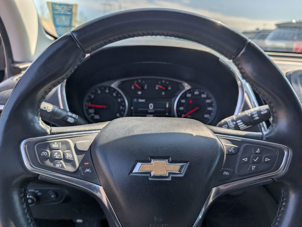 Used 2021 Chevrolet Equinox LT AWD/4WD image 11