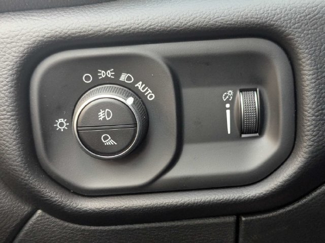 New 2026 RAM 2500 Big Horn AWD/4WD image 23