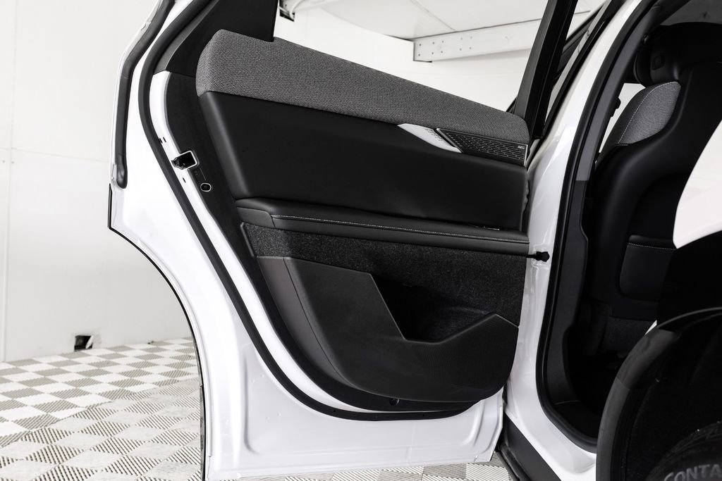 Used 2025 Cadillac Optiq Sport 1 w/ LPO, Floor Liner Package image 43