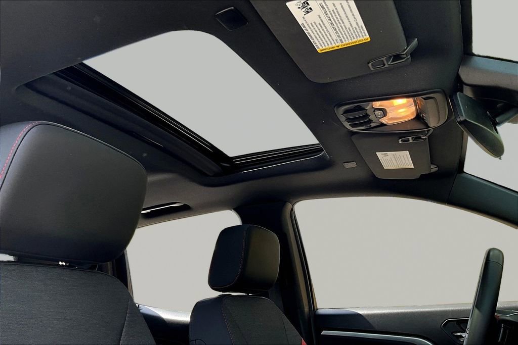 Used 2024 Chevrolet Colorado Z71 w/ Z71 Convenience Package 2 image 19