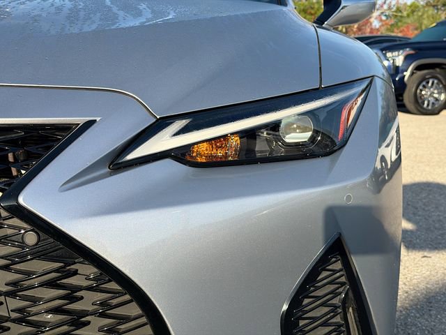 Used 2023 Lexus IS 350 F Sport w/ Memory Package image 9