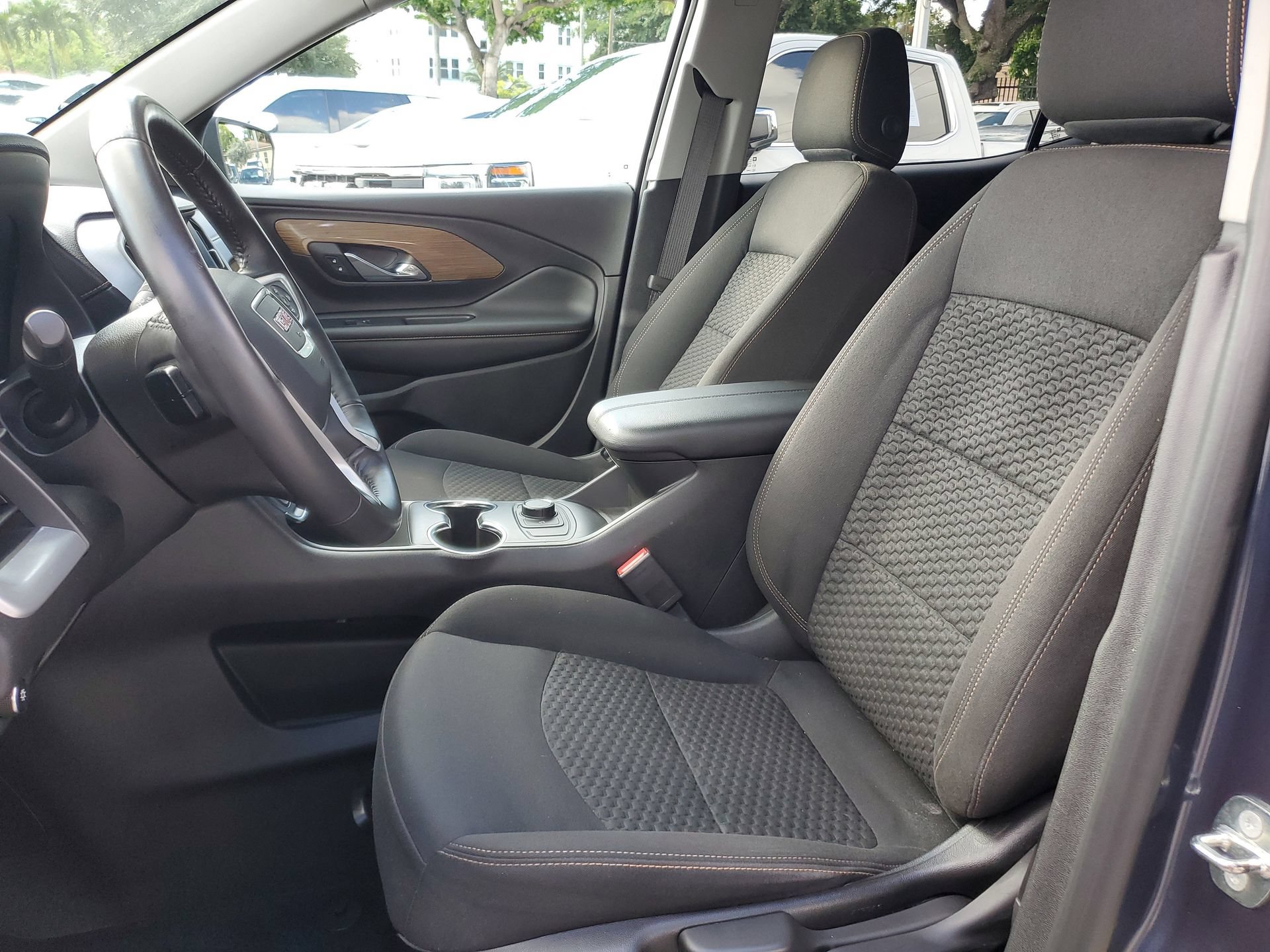Used 2018 GMC Terrain SLE FWD image 19