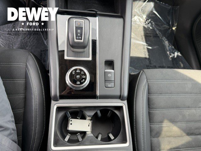 Used 2023 Mitsubishi Outlander SE Black Edition AWD/4WD image 23