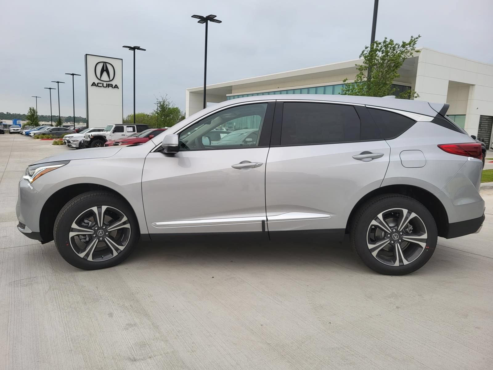 New 2026 Acura RDX w/ Technology Package AWD/4WD image 3