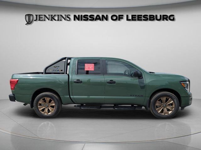 Certified 2024 Nissan Titan SV w/ SV Bronze Edition Package image 3