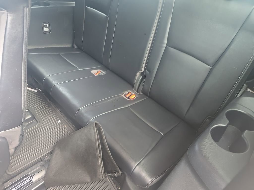 Used 2022 Toyota Highlander Limited image 11