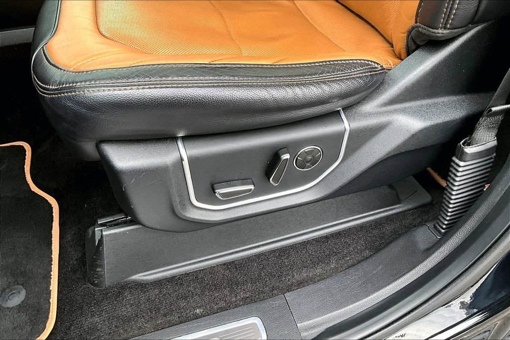 Used 2016 Ford F150 Limited image 39