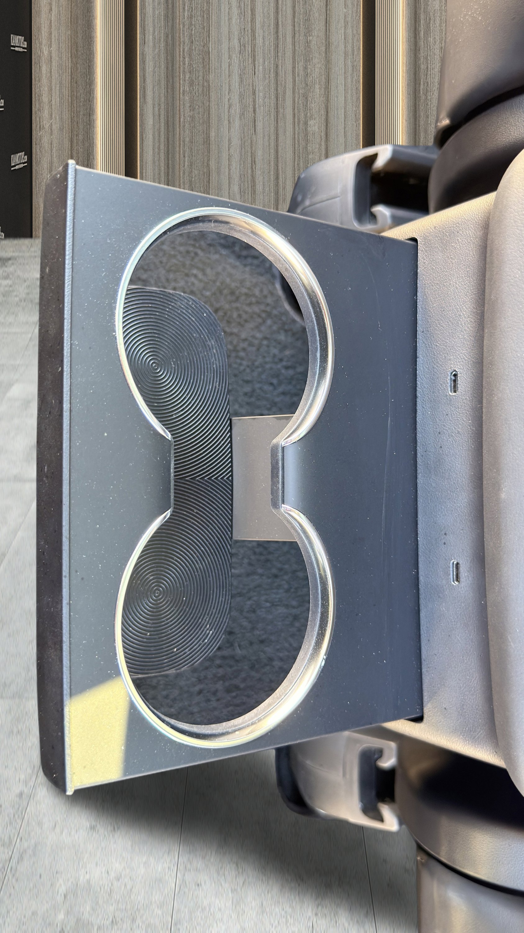 Used 2022 Tesla Model X Plaid image 43