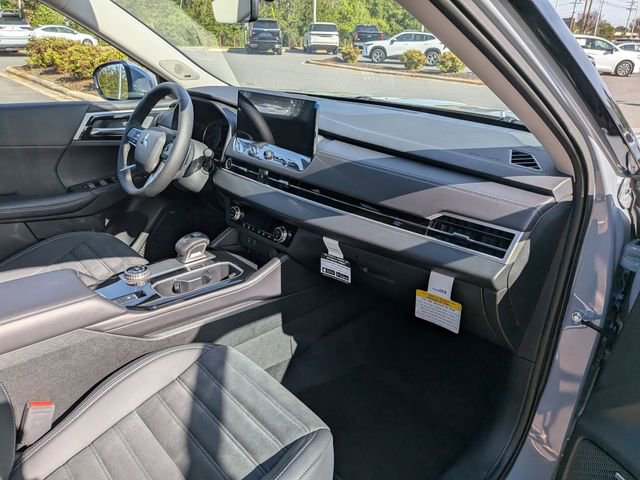 New 2026 Mitsubishi Outlander SE FWD image 36