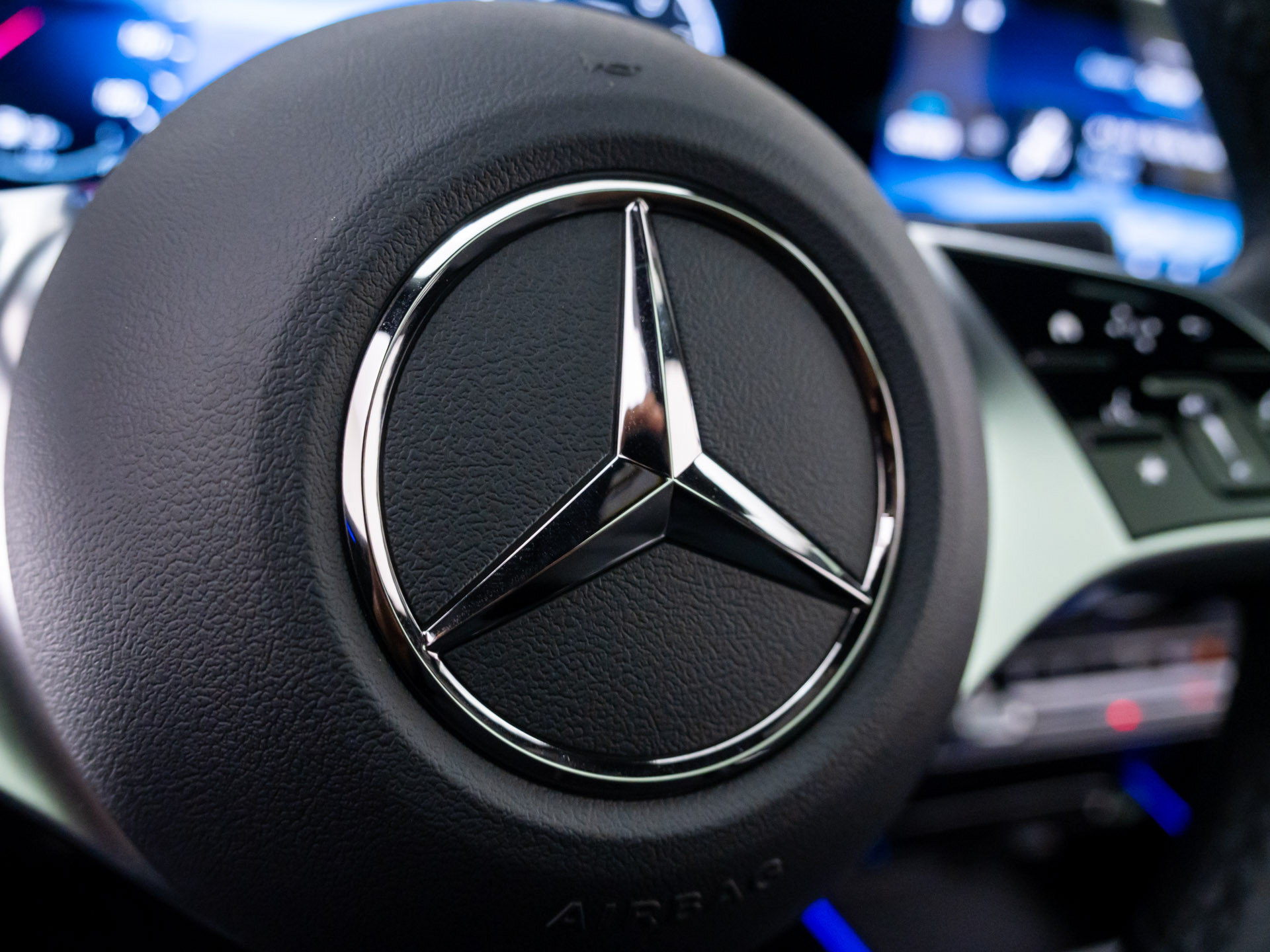 New 2026 Mercedes-Benz GLA 250 4MATIC image 23