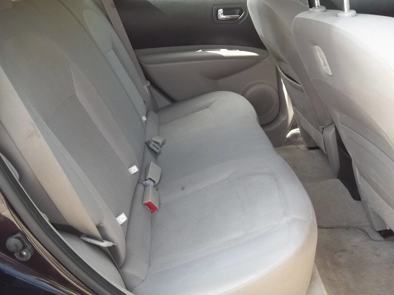 Used 2014 Nissan Rogue S AWD/4WD image 13