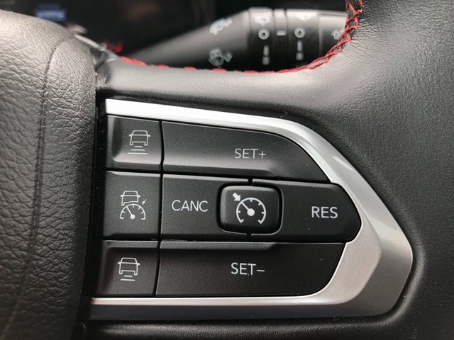 Used 2022 Jeep Compass Trailhawk w/ Trailhawk Elite Group image 8