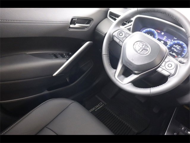 Used 2026 Toyota Corolla Cross XLE w/ Convenience Package image 19