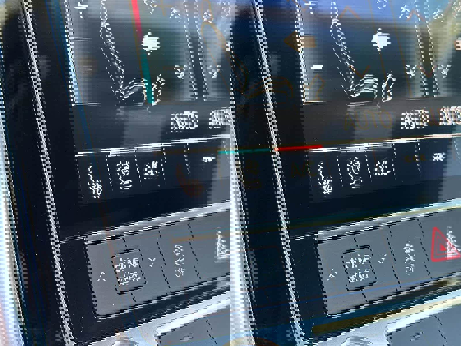 Used 2022 Audi Q7 Premium Plus image 26