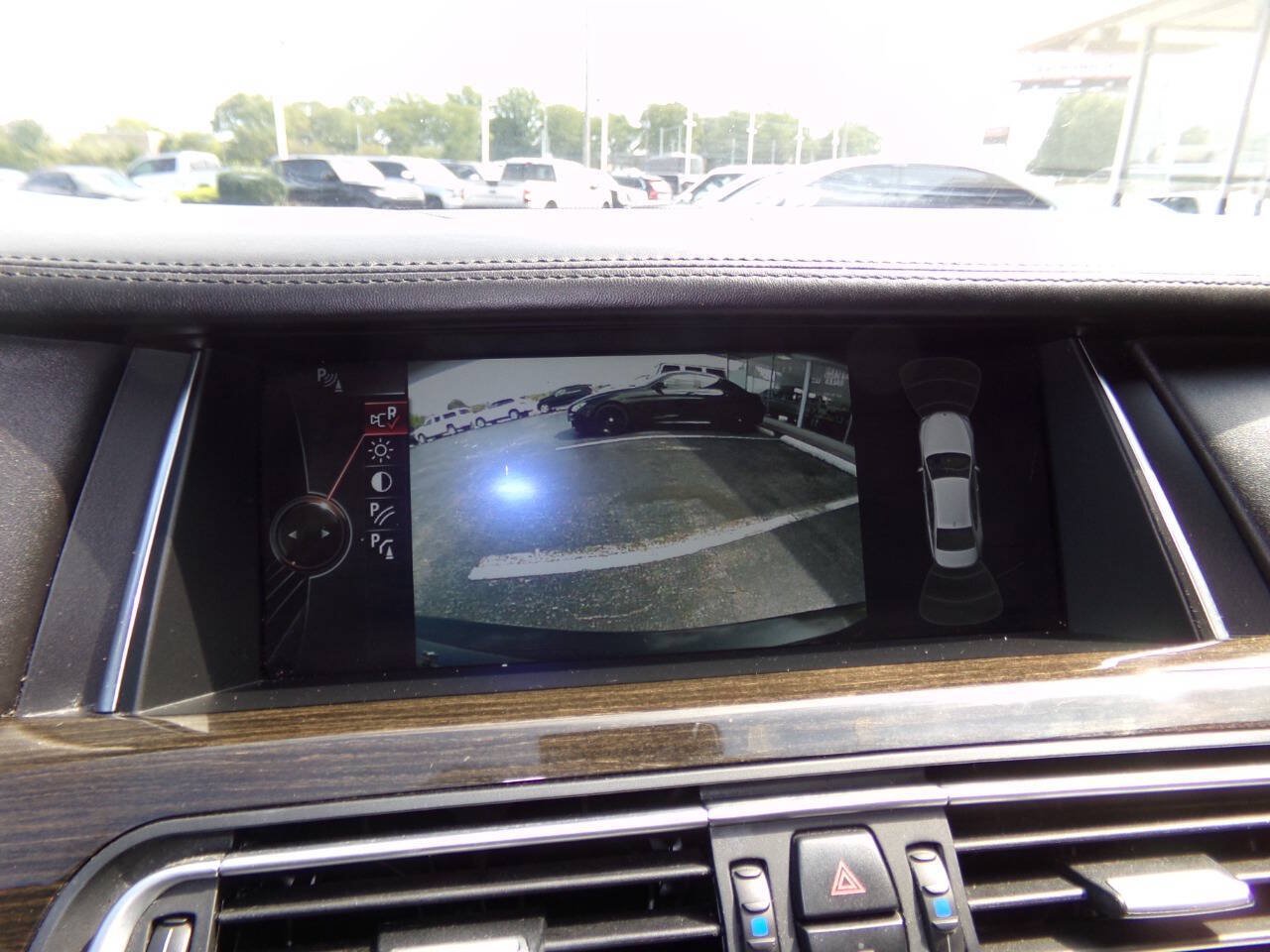 Used 2013 BMW 750Li RWD image 67