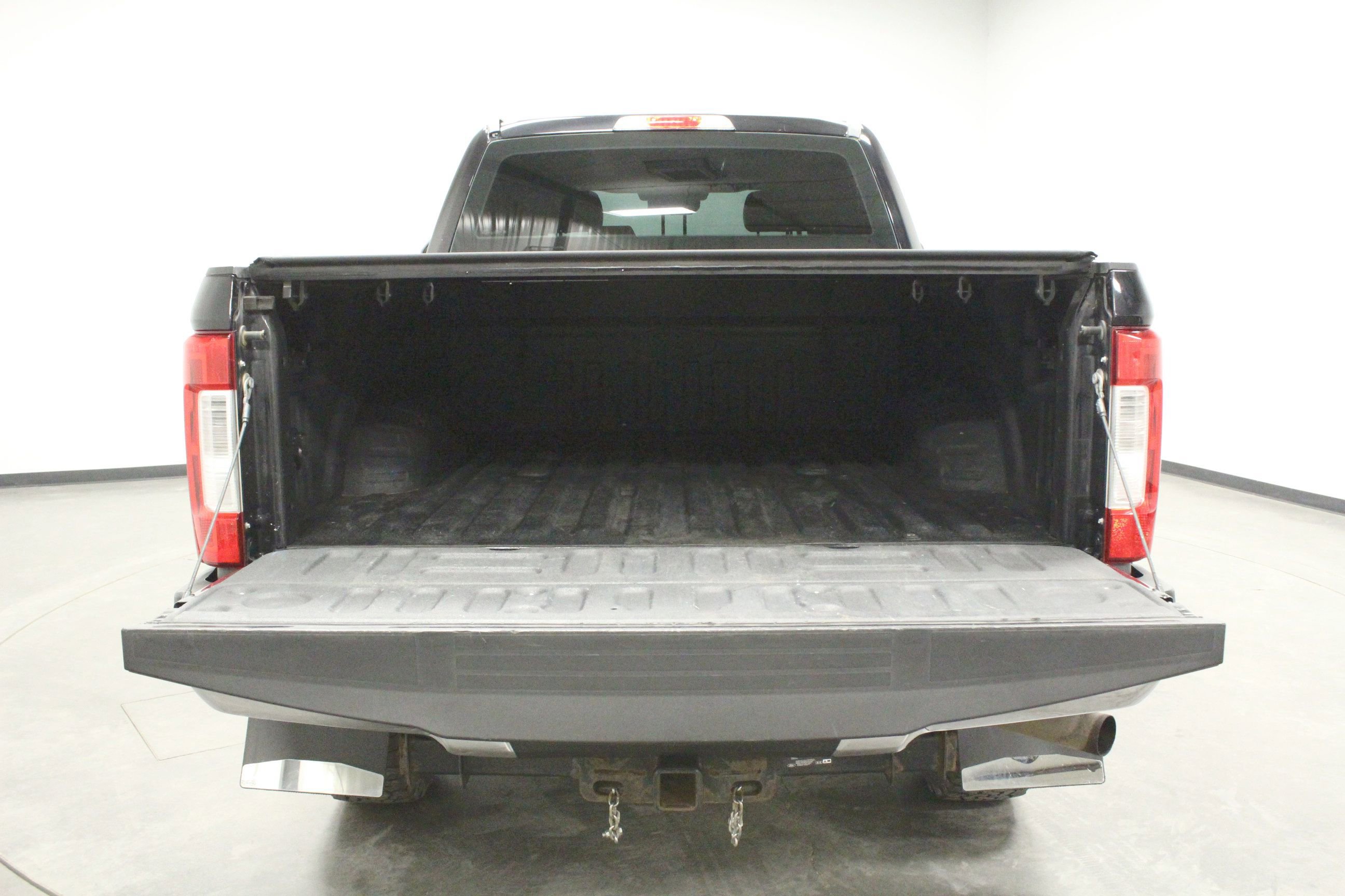Used 2019 Ford F250 XL w/ STX Appearance Package AWD/4WD image 14