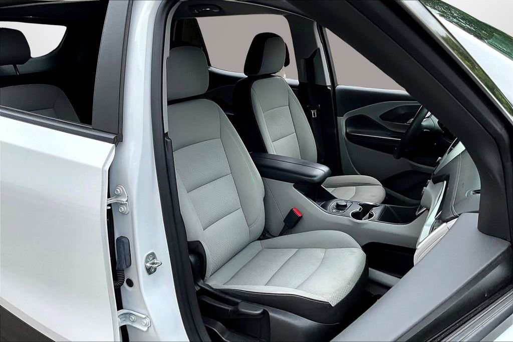 Used 2023 GMC Terrain SLE w/ Driver Convenience Package image 27