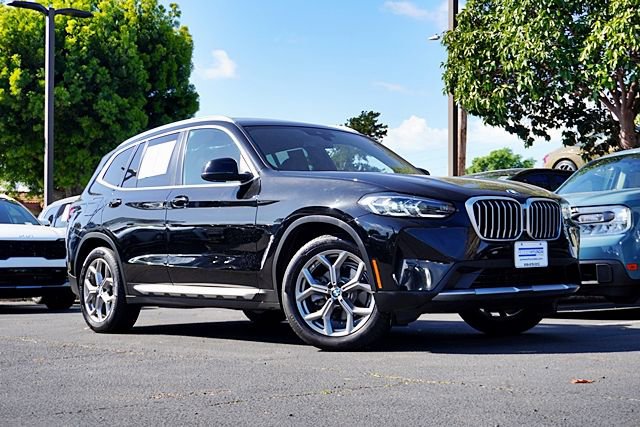 Used 2024 BMW X3 sDrive30i w/ Convenience Package image 2