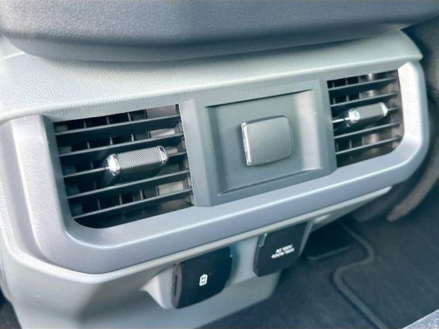 New 2025 Ford F150 XLT w/ Equipment Group 301A Standard image 17