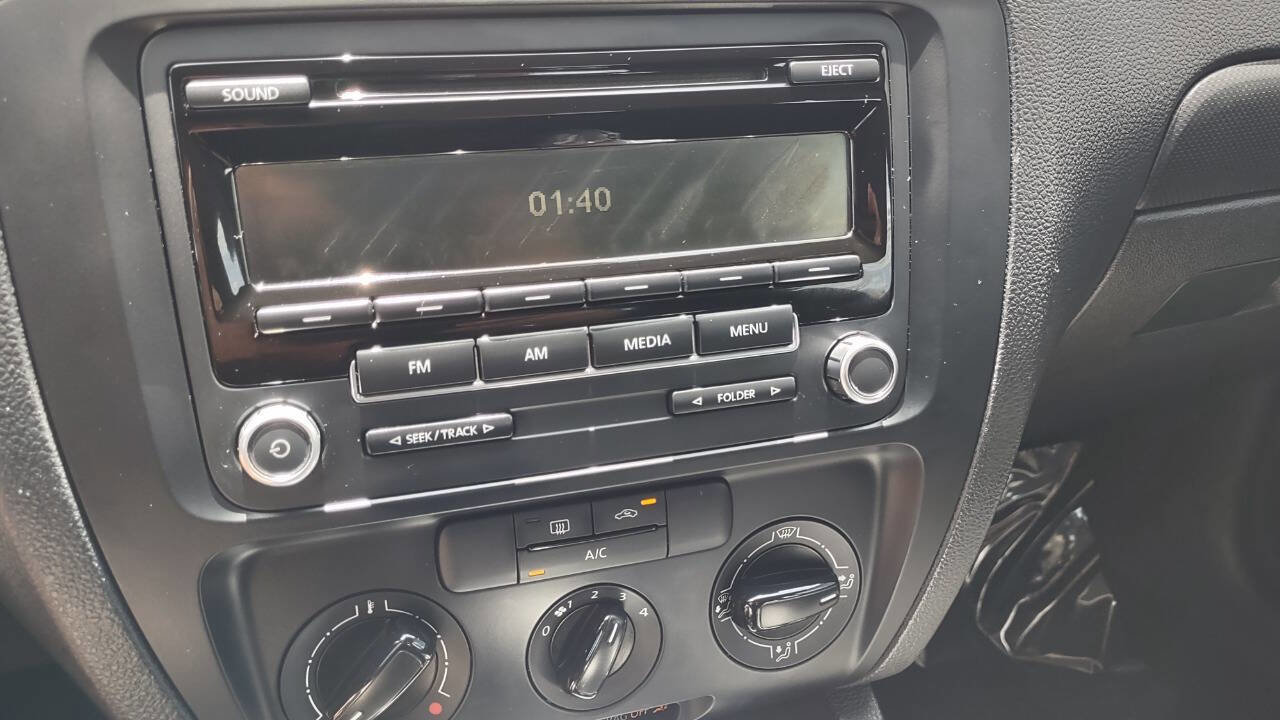 Used 2014 Volkswagen Jetta S image 13