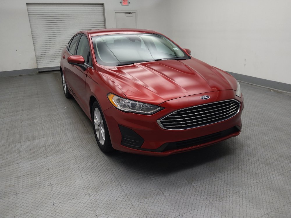 Used 2020 Ford Fusion SE FWD image 13