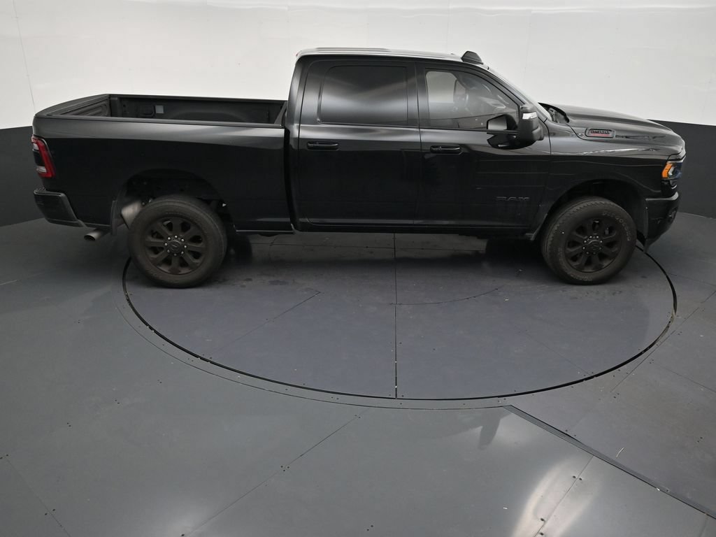 Used 2024 RAM 2500 Big Horn w/ Night Edition AWD/4WD image 16