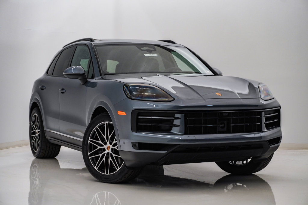 New 2026 Porsche Cayenne AWD/4WD image 8