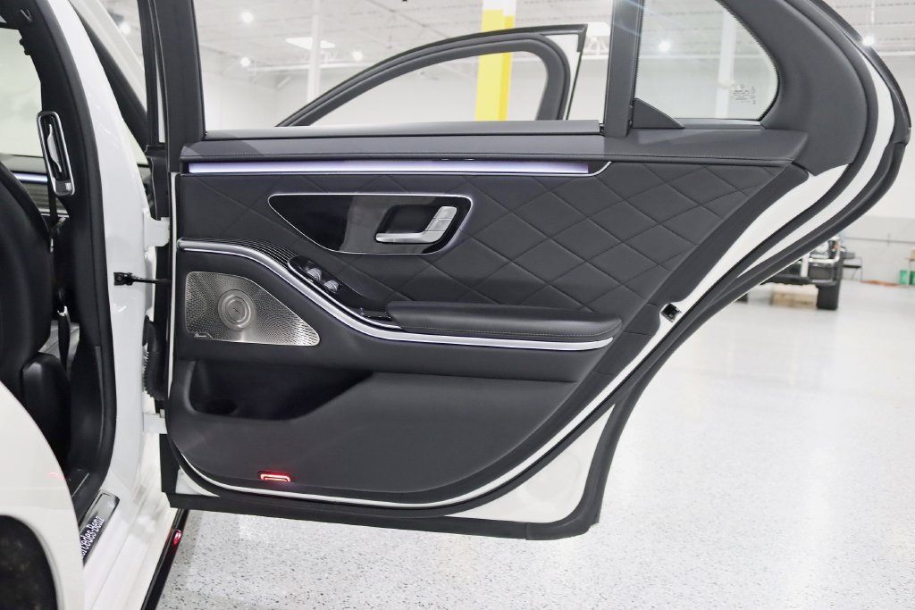 Used 2021 Mercedes-Benz S 580 4MATIC Sedan image 37