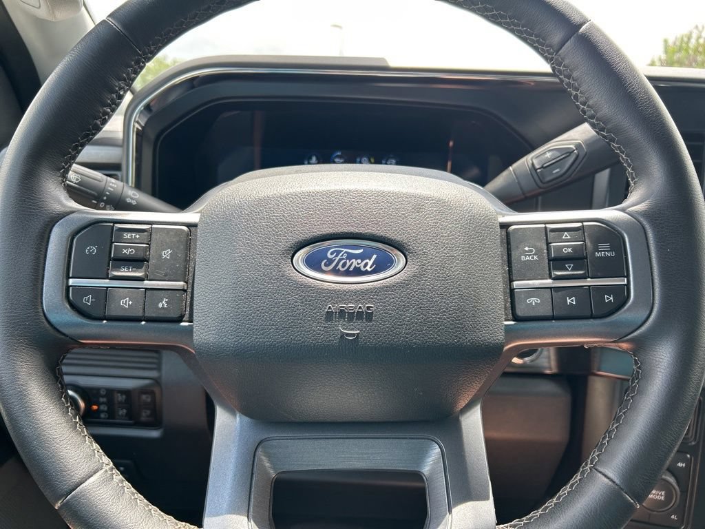 Used 2026 Ford F250 Lariat AWD/4WD image 23