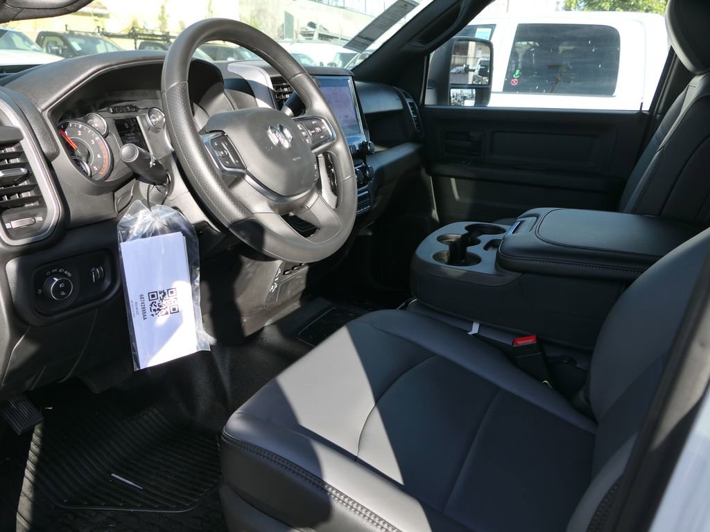 New 2026 RAM 3500 Tradesman image 10