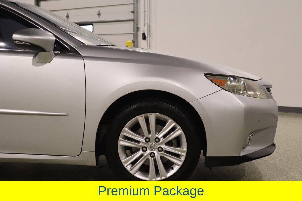 Used 2013 Lexus ES 350 w/ Premium Pkg FWD image 13