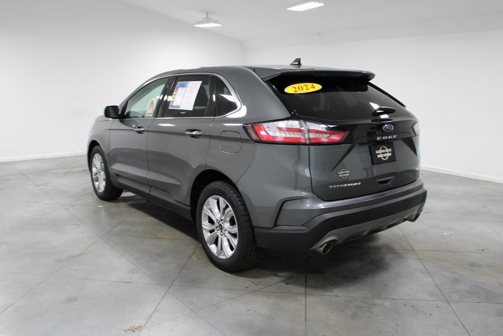 Used 2024 Ford Edge Titanium image 7