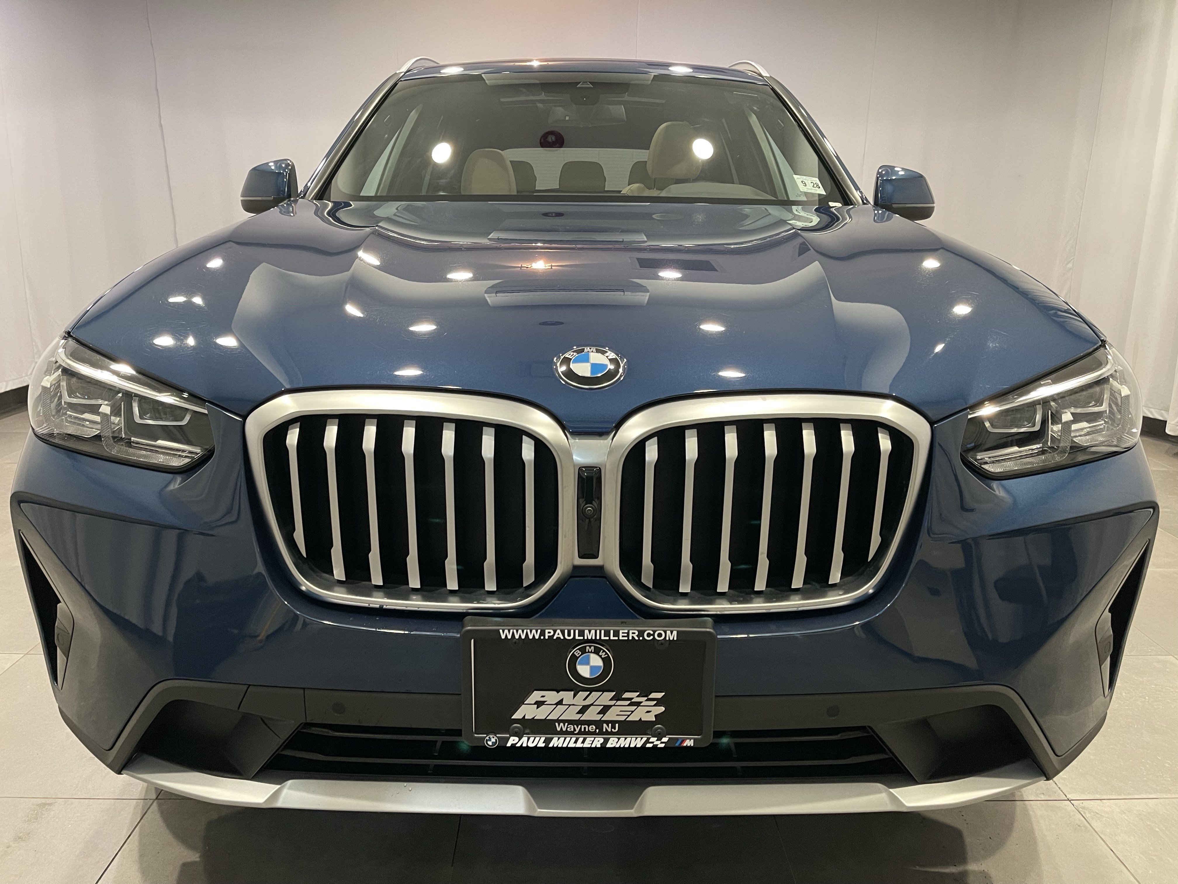 Certified 2024 BMW X3 xDrive30i w/ Convenience Package AWD/4WD image 2