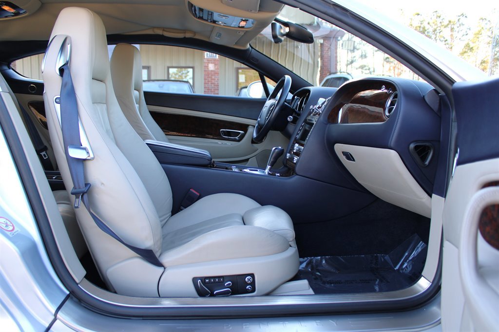 Used 2005 Bentley Continental GT image 14