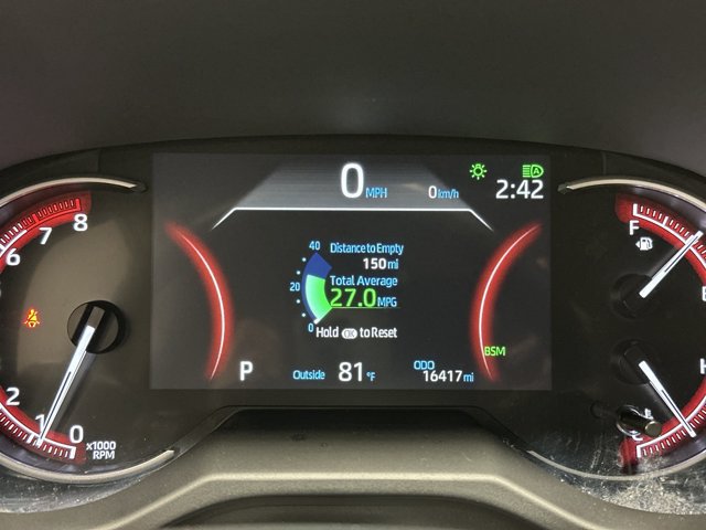 Used 2025 Toyota RAV4 XLE FWD image 20