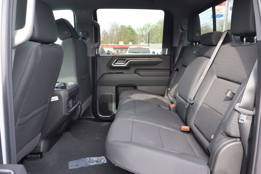 New 2026 Chevrolet Silverado 2500 LT w/ All Star Edition AWD/4WD image 17