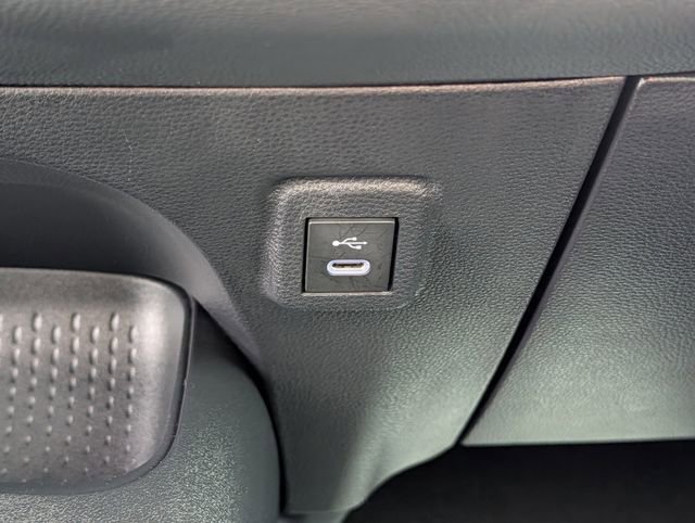 Used 2024 Toyota Corolla SE image 18