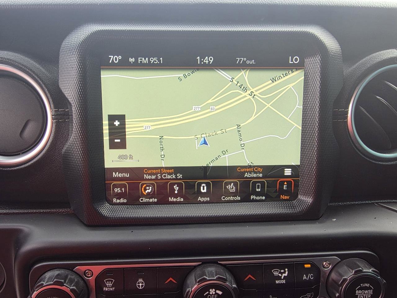 Used 2018 Jeep Wrangler Unlimited Sahara AWD/4WD image 18