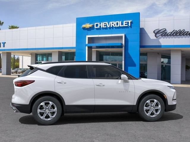 New 2025 Chevrolet Blazer LT w/ Convenience Package FWD image 5